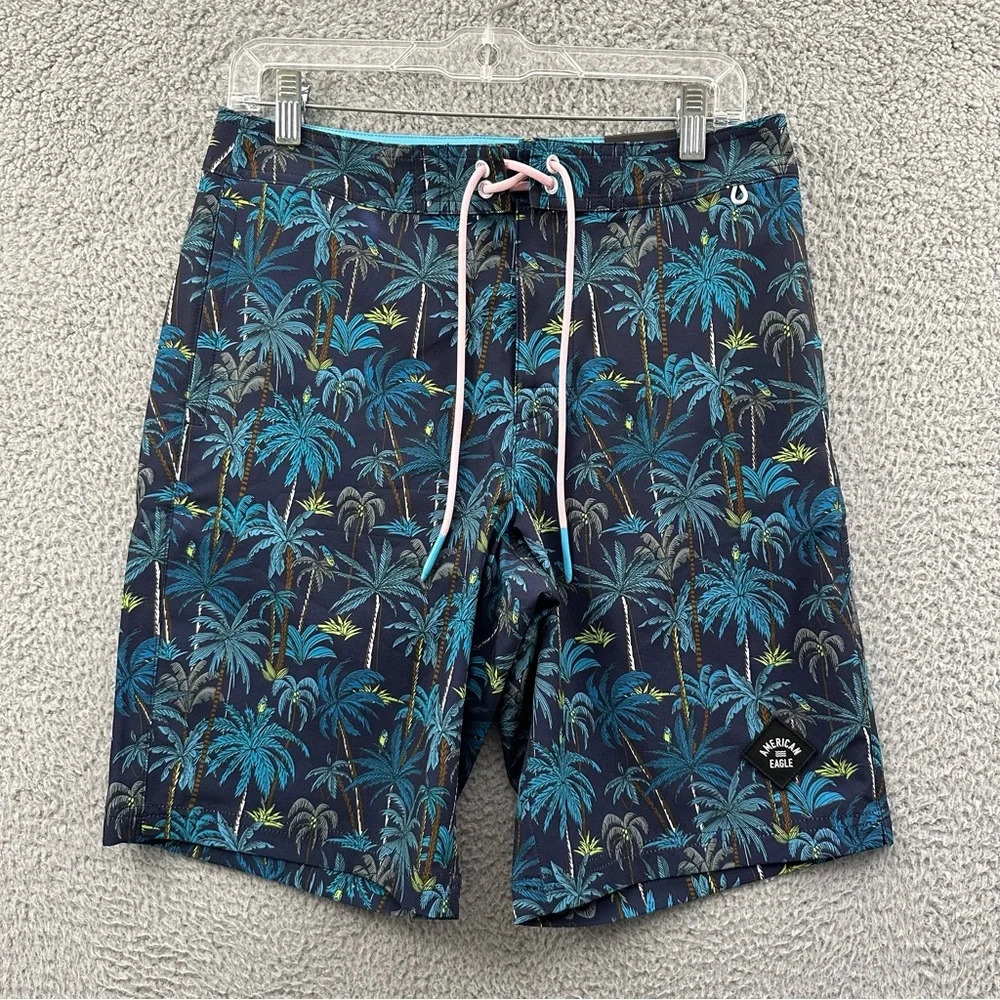 NWT American Eagle Boardshorts 10" Palm Trees Beach‎ Travel Pockets Men's Small